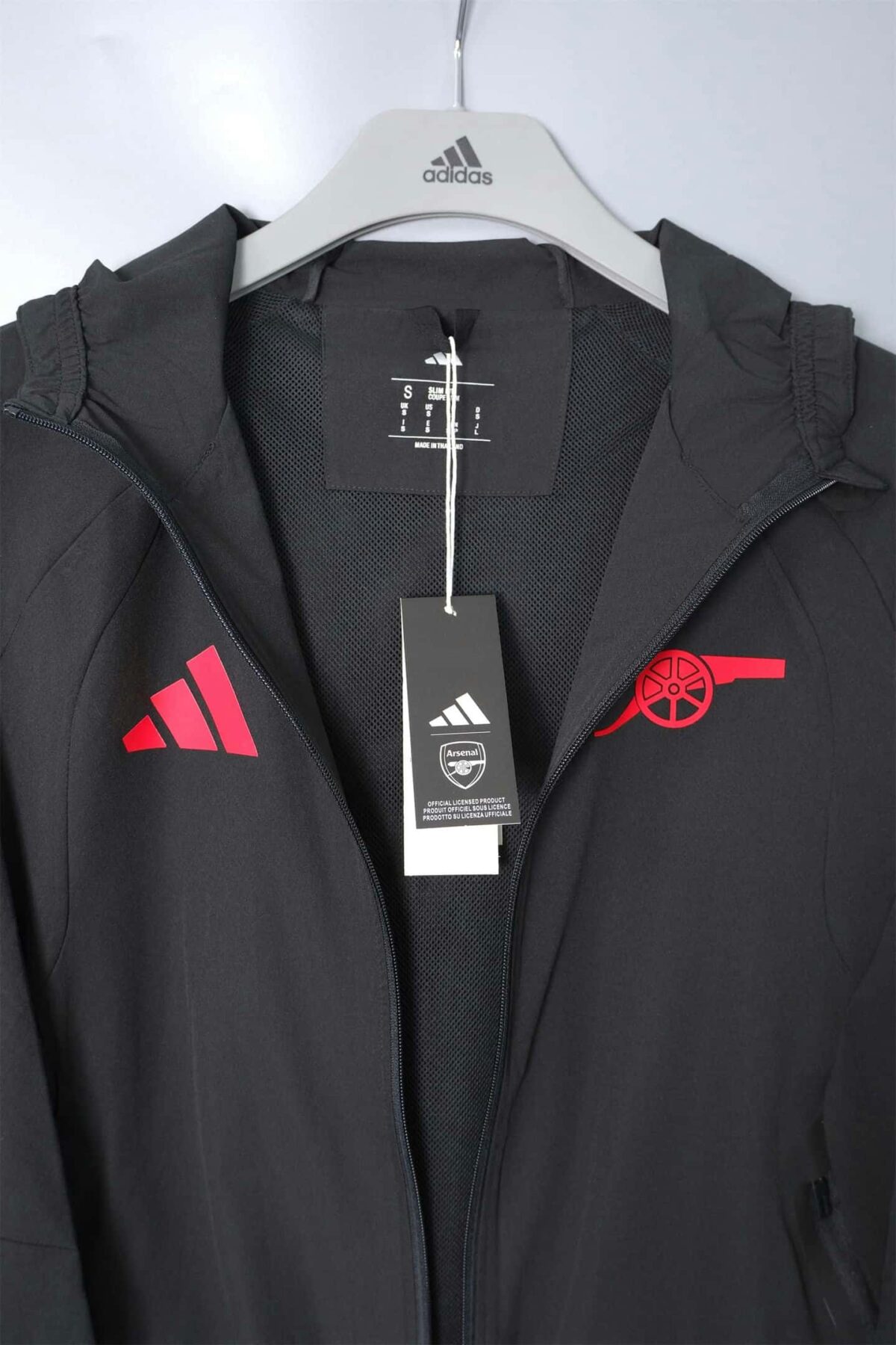 Arsenal 2026-27 All-Black Hoodie Windbreaker - Image 3