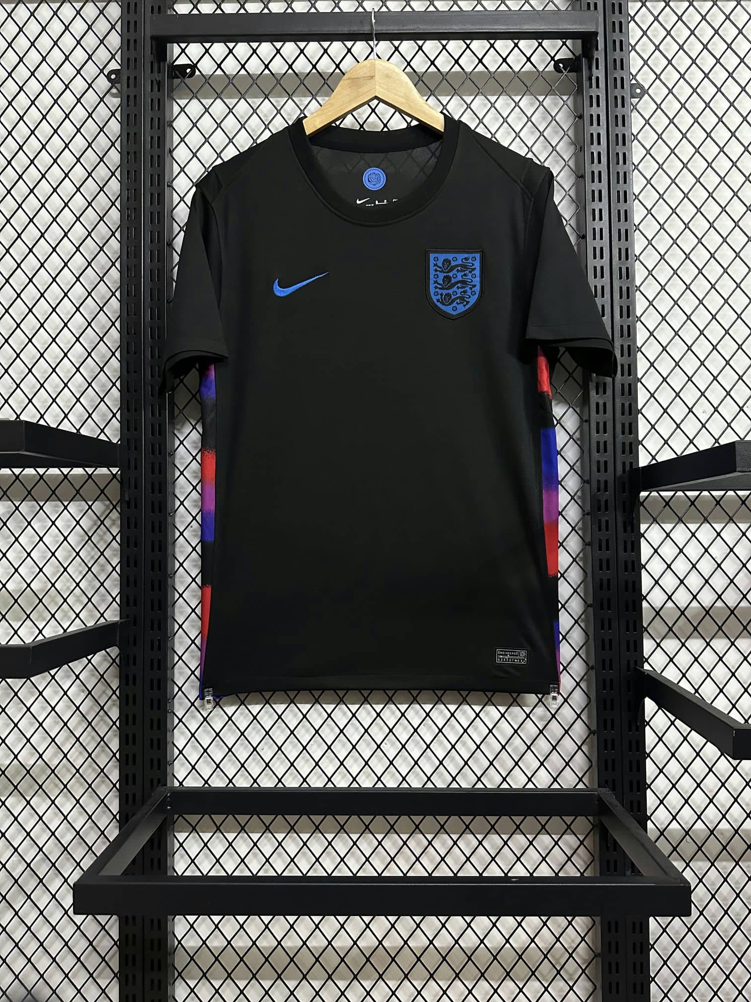 01-1260.jpg England 2025 Away Jersey Fan Version - Image 1