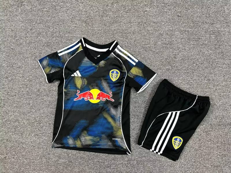 01-1951.jpg Leeds United 2025-26 Second Away Kids Kit - Image 1