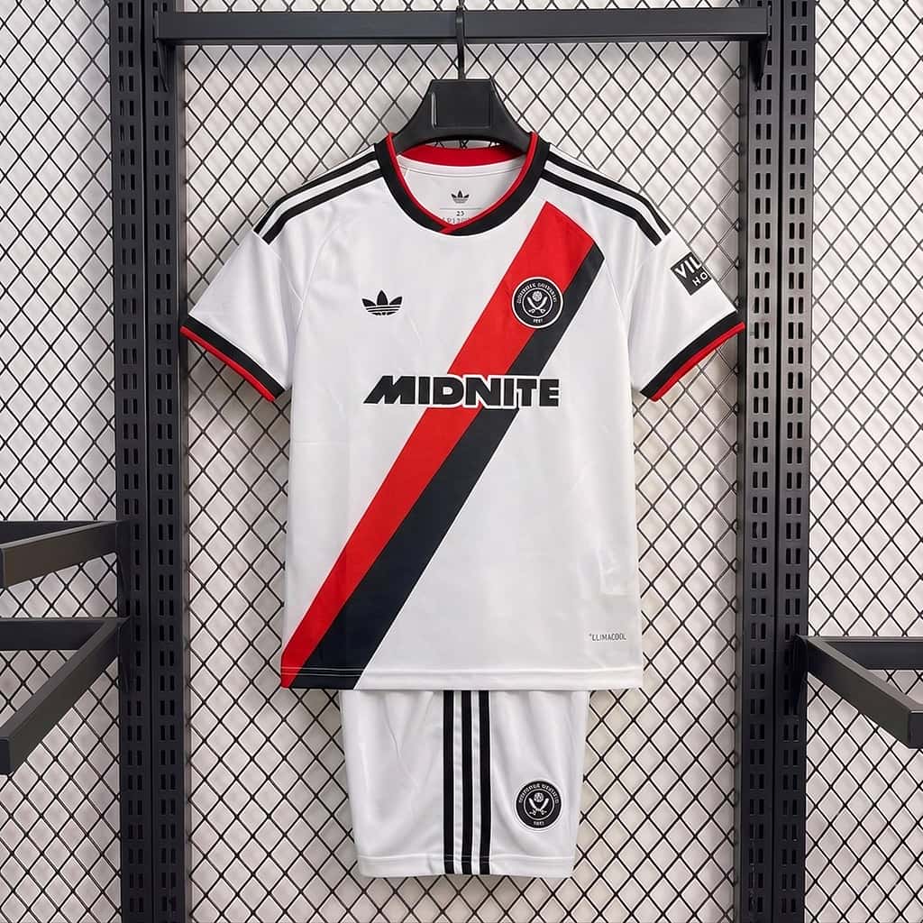 01-2009.jpg Sheffield United 2026-27 Away Kids Kit - Image 1