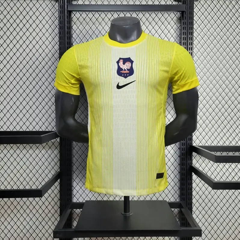 01-210.webp France 2025 Yellow Goalkeeper Jersey Player Version - Image 1