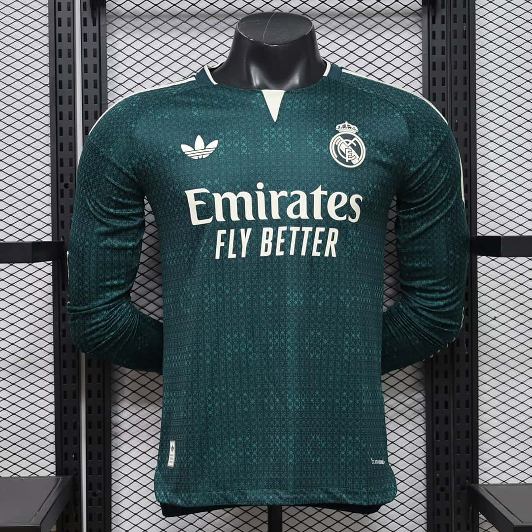 01-2337.jpg Real Madrid 2026-27 Away Long Sleeve Jersey Player Version - Image 1