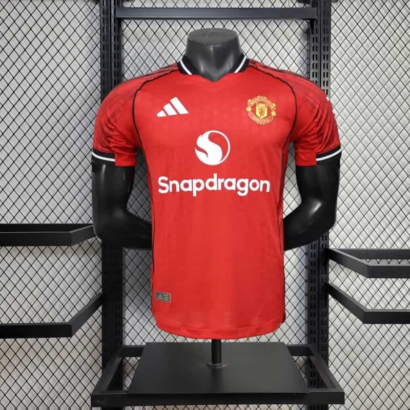 01-2512.jpg Manchester United 2025-26 Home Jersey Player Version - Image 1