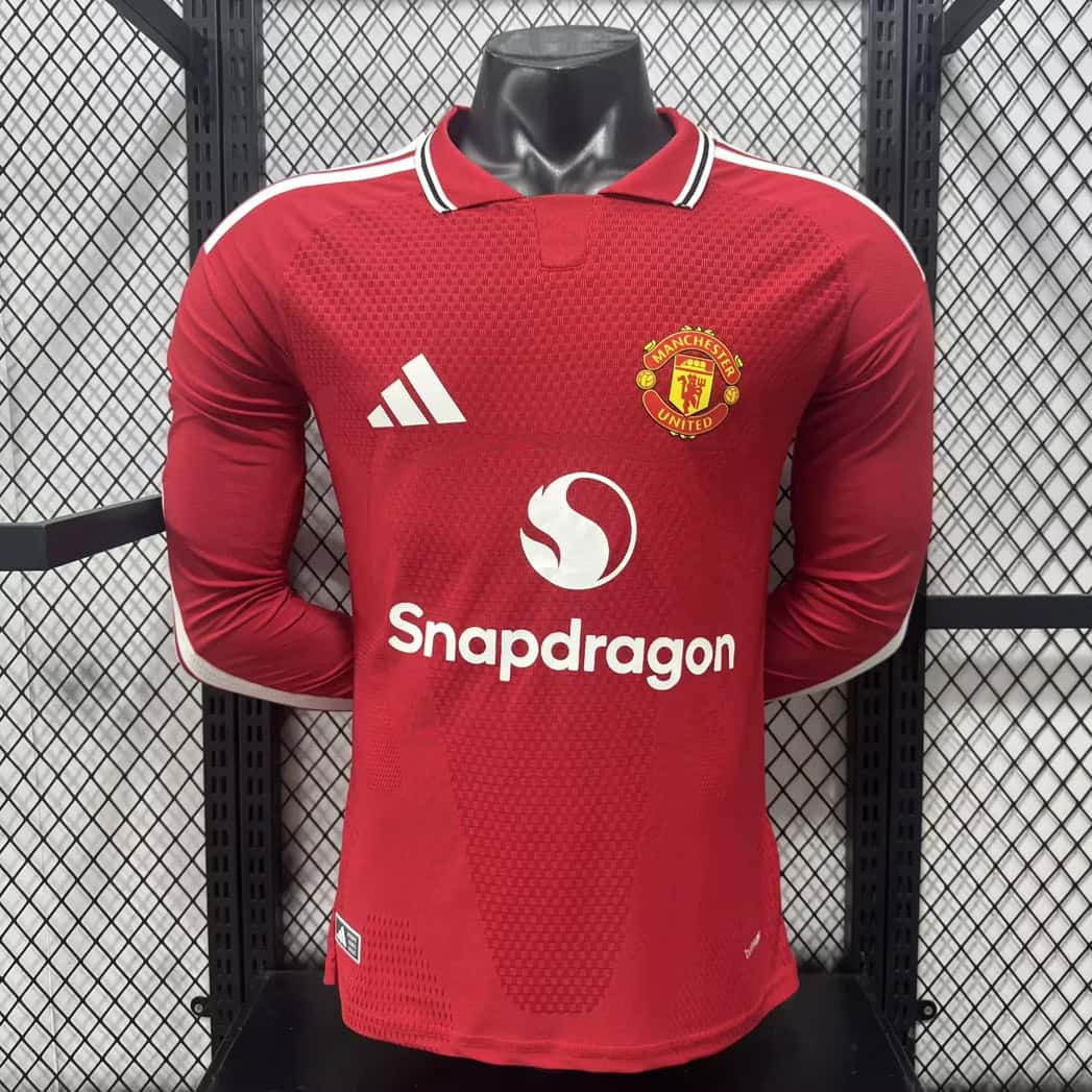 01-2518.jpg Manchester United 2026-27 Home Long Sleeve Jersey Player Version - Image 1