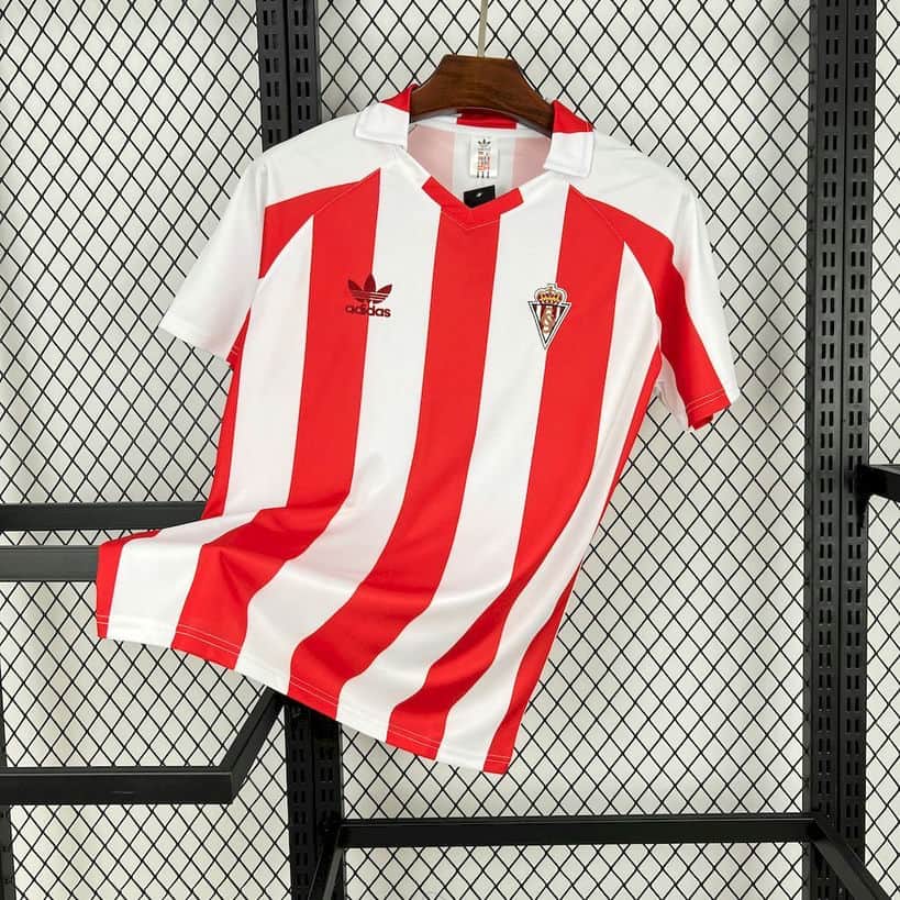 01-3688.jpg Sporting Gijon 1980-81 Home Retro Jersey - Image 1