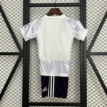 Manchester United 2025-26 Away Kids Kit - Image 2