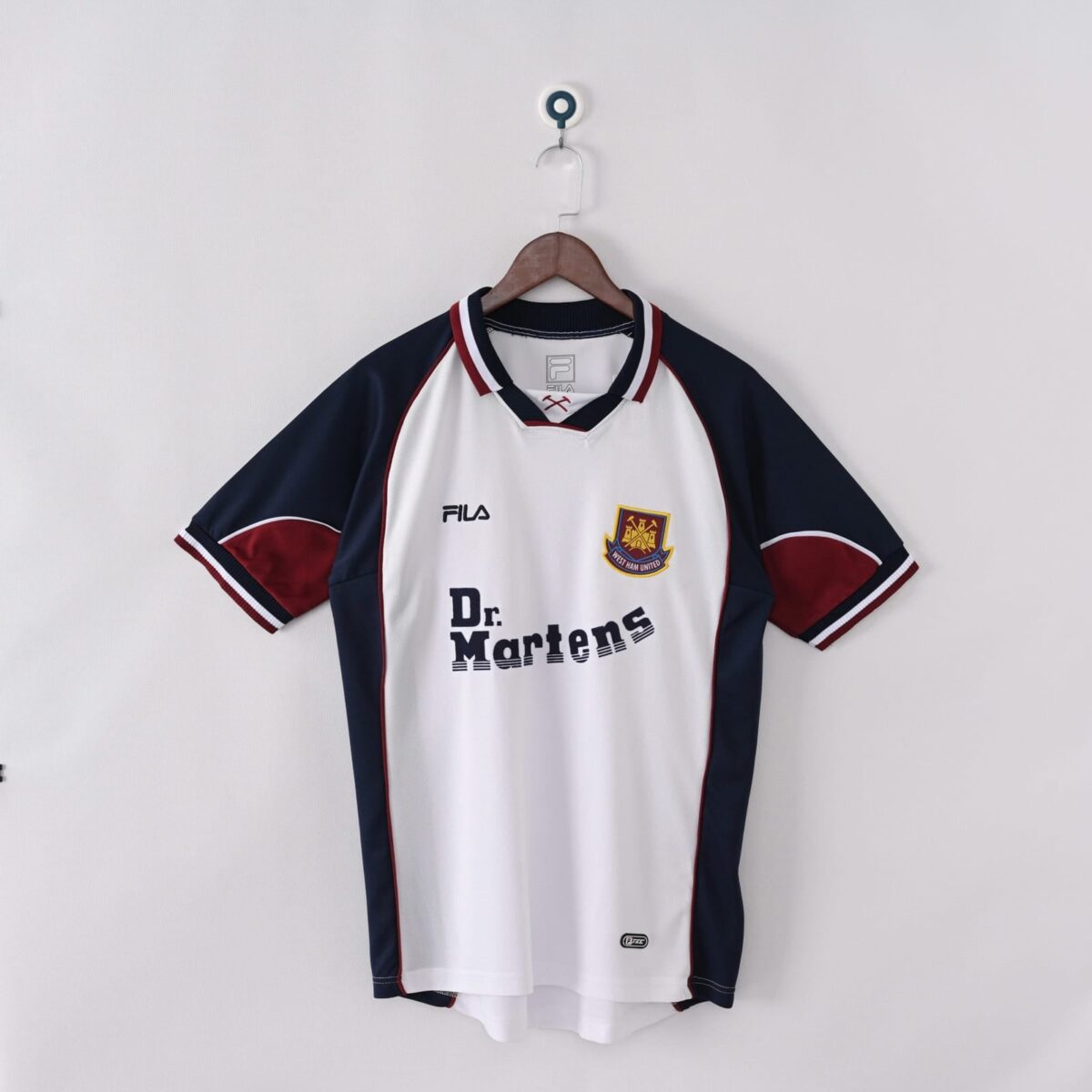 West Ham United 1999-01 Away Retro Jersey - Image 2