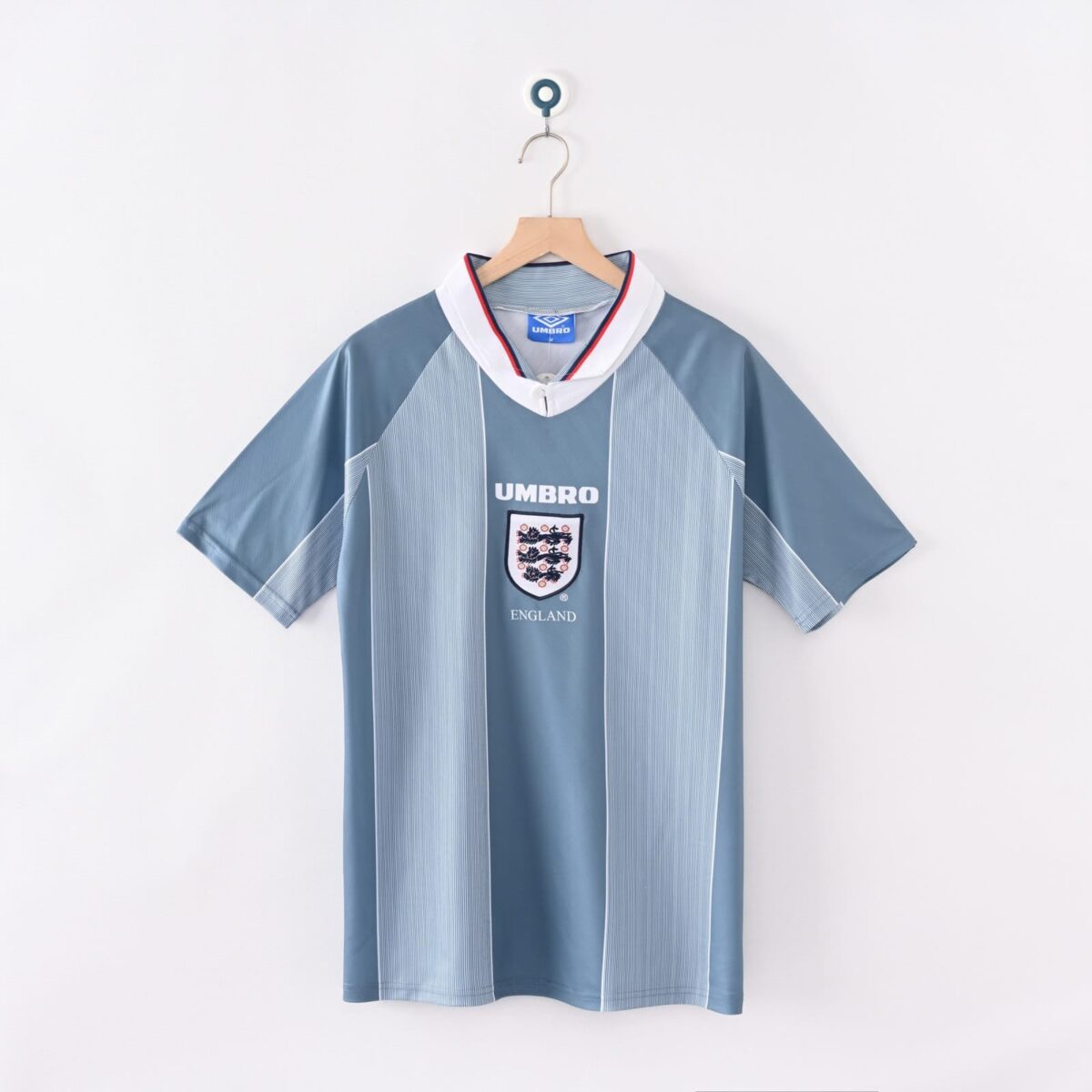 England 1996 Away Retro Jersey - Image 2