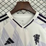 Manchester United 2025-26 Away Kids Kit - Image 3