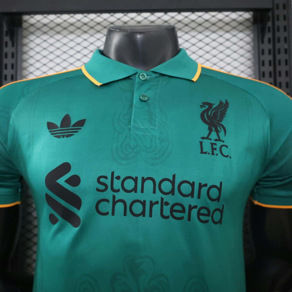 Liverpool 2026-27 Green Trefoil Retro-Inspired Jersey Player Version - Image 3