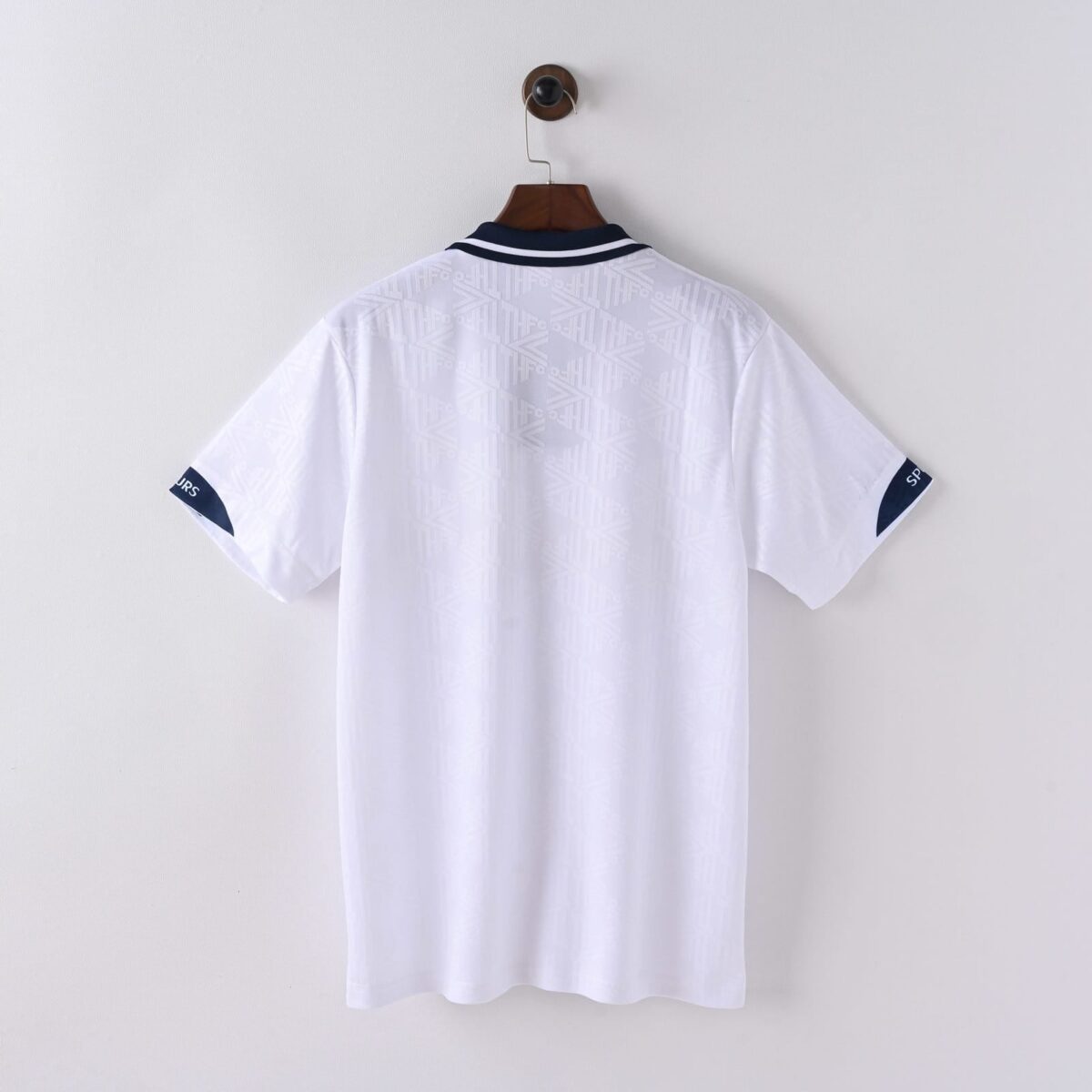 Tottenham Hotspur 1991-93 Home Retro Jersey - Image 3