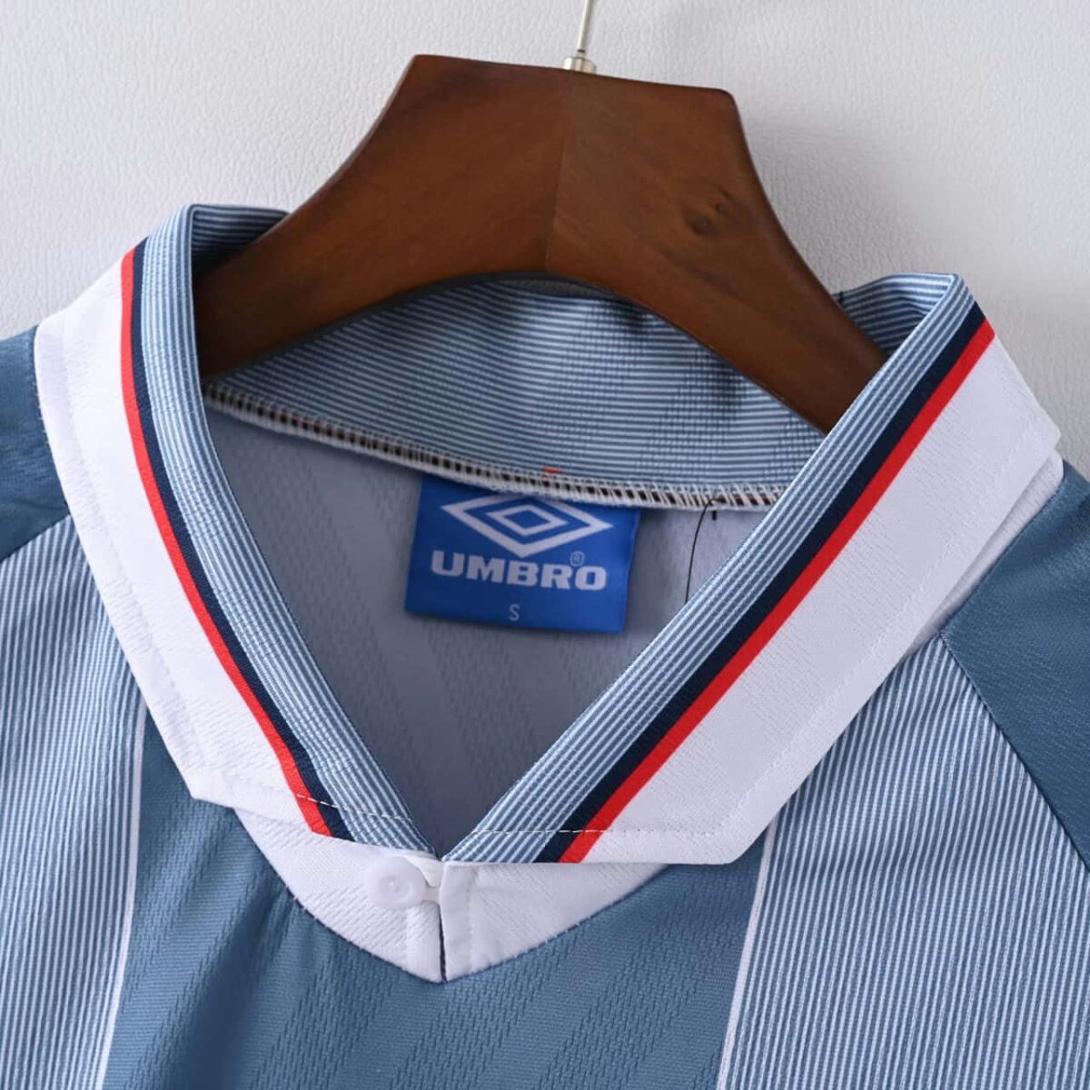 England 1996 Away Retro Long Sleeve Jersey - Image 3