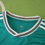 Liverpool 2025-26 Second Away Long Sleeve Jersey Fan Version - Image 3