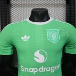 Manchester United 2025-26 Green Goalkeeper Jersey Player Version - Image 3