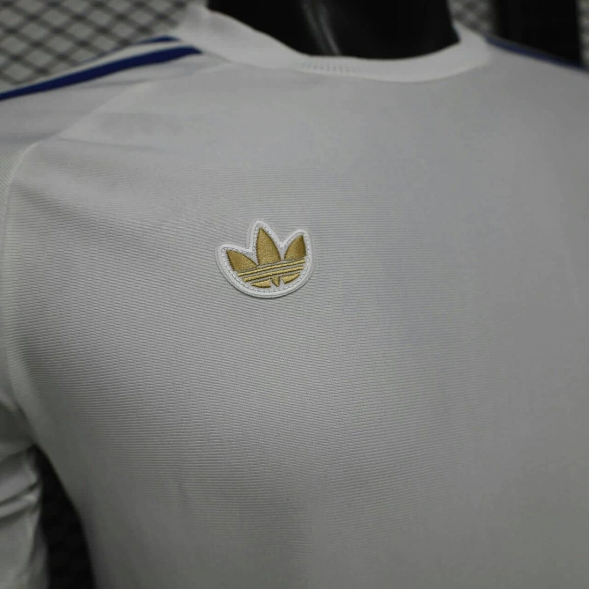 Leeds United 2026-27 Retro Lifestyle White Jersey Player Version - Image 4