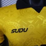 Wolverhampton Wanderers 2025-26 Home Jersey Player Version - Image 4
