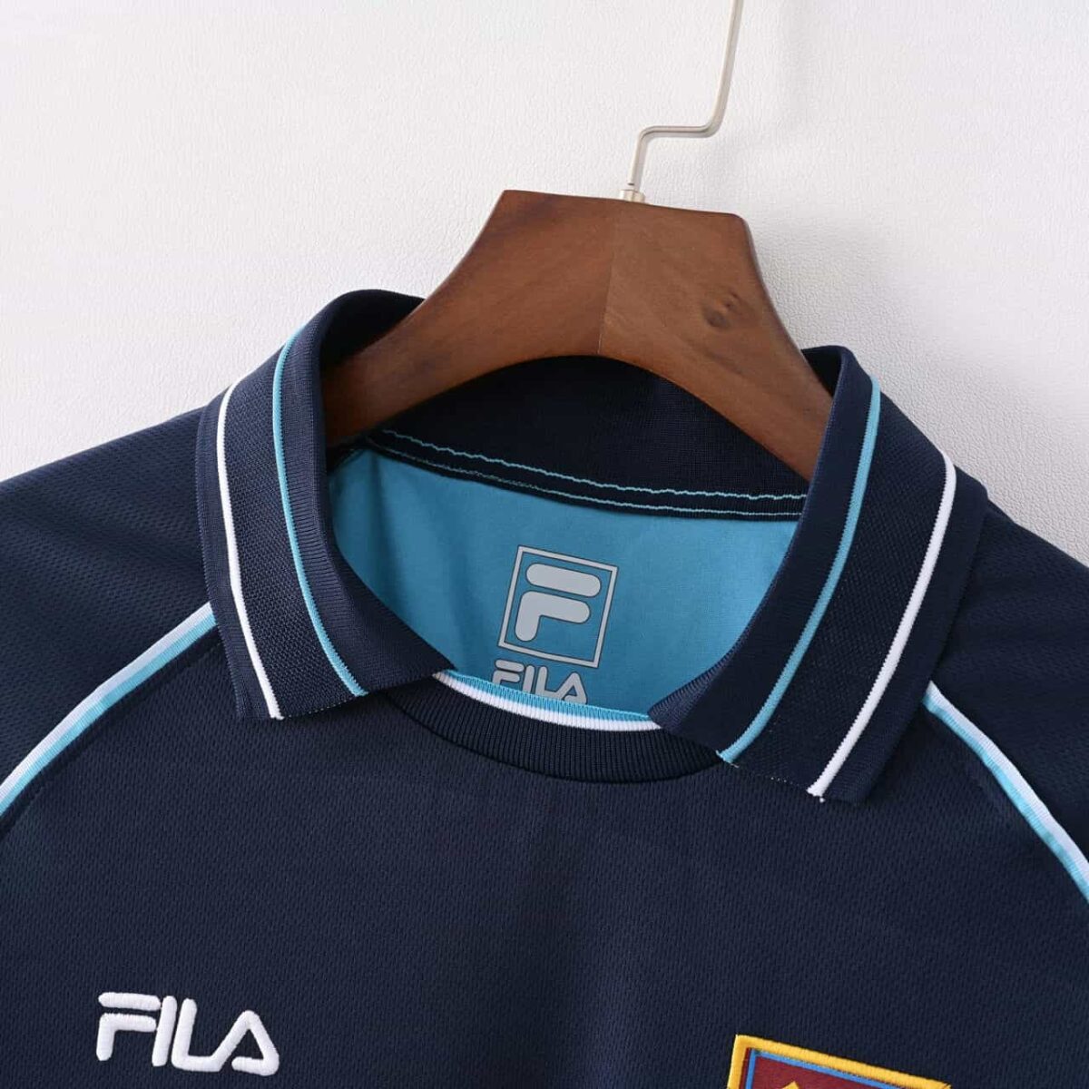 West Ham United 1999-01 Second Away Retro Jersey - Image 4