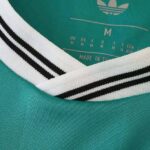 Liverpool 2025-26 Second Away Long Sleeve Jersey Fan Version - Image 4