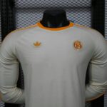 Bayern Munich 2026-27 Retro Lifestyle Cream Long Sleeve Jersey Player Version - Image 5