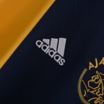 Ajax 2000-01 Away Retro Jersey - Image 5