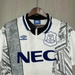 Everton 1994-95 Away Retro Jersey - Image 5