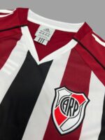 River Plate 2005-06 Away Retro Jersey - Image 5