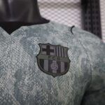 Barcelona 2026-27 Grey Goalkeeper Long Sleeve Jersey Player Version - Image 5