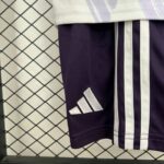 Manchester United 2025-26 Away Kids Kit - Image 5