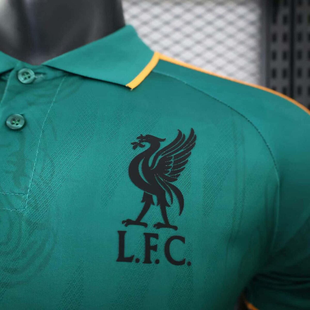 Liverpool 2026-27 Green Trefoil Retro-Inspired Jersey Player Version - Image 6