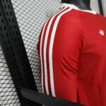 Manchester United 2026-27 Retro Lifestyle Red Jersey Player Version - Image 6