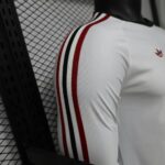 Manchester United 2026-27 Retro Lifestyle White Long Sleeve Jersey Player Version - Image 6