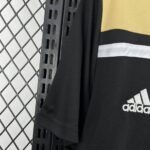 Ajax 2018-19 Away Retro Jersey - Image 6