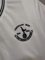 Tottenham Hotspur 1981-82 Home Retro Jersey - Image 6