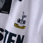Tottenham Hotspur 1991-93 Home Retro Jersey - Image 6
