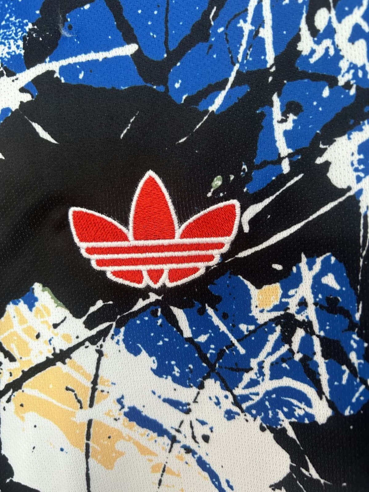 Manchester United 2026-27 Stone Roses Training Jersey - Image 6