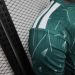 Liverpool 2026-27 Green Goalkeeper Jersey Player Version - Image 6