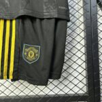 Manchester United 2025-26 Second Away Kids Kit - Image 6