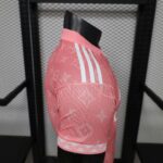 Real Madrid 2026-27 x LV Pink Jersey Player Version - Image 7