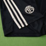 Bayern Munich 2025-26 Second Away Shorts - Image 8