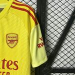 Arsenal 2025-26 Yellow Goalkeeper Jersey - Image 8