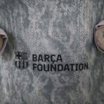 Barcelona 2026-27 Grey Goalkeeper Long Sleeve Jersey Player Version - Image 9