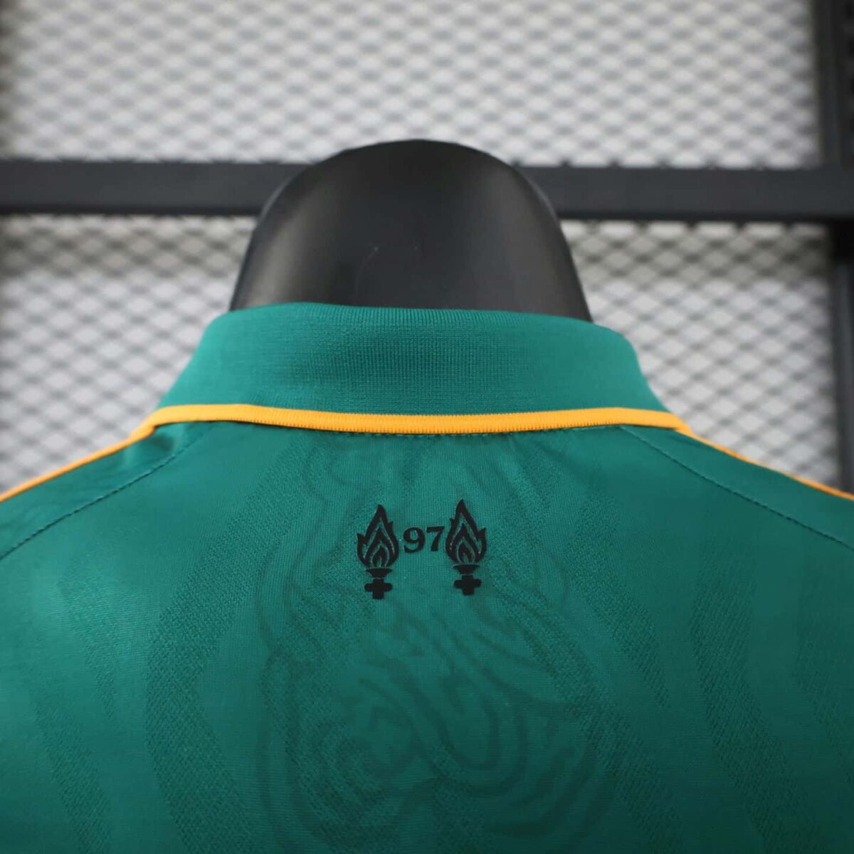 Liverpool 2026-27 Green Trefoil Retro-Inspired Jersey Player Version - Image 9