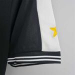 Colo-Colo 2000-01 Away Retro Jersey - Image 9