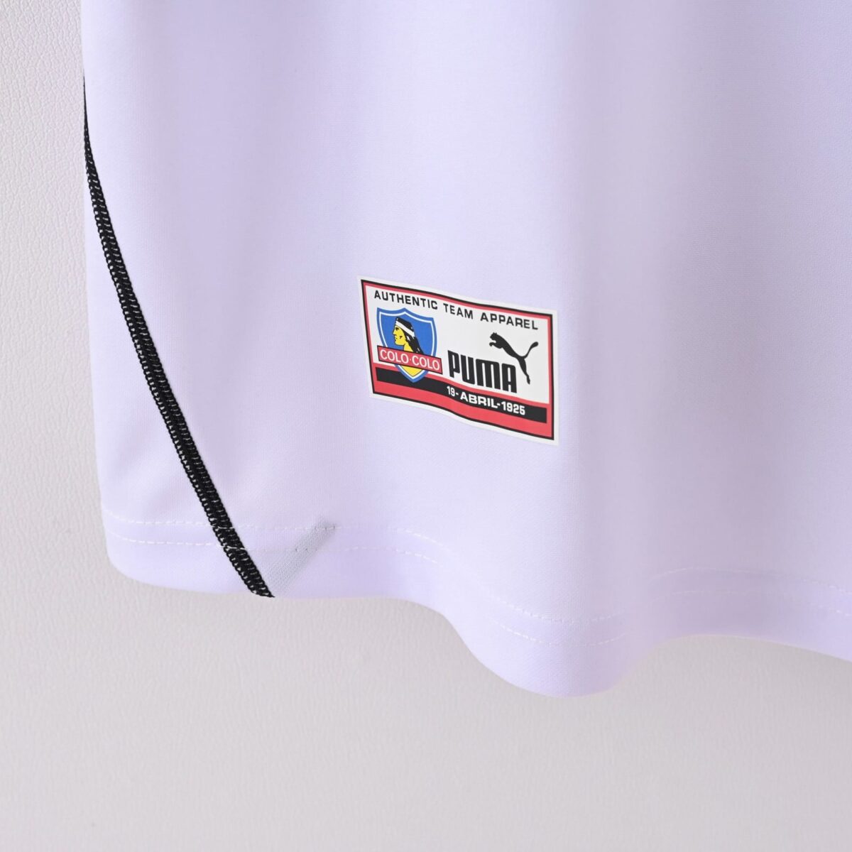 Colo-Colo 2003-04 Home Retro Jersey - Image 9